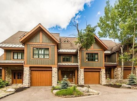 Hotel Equinox - Rvmt Mont-Tremblant Exterior foto